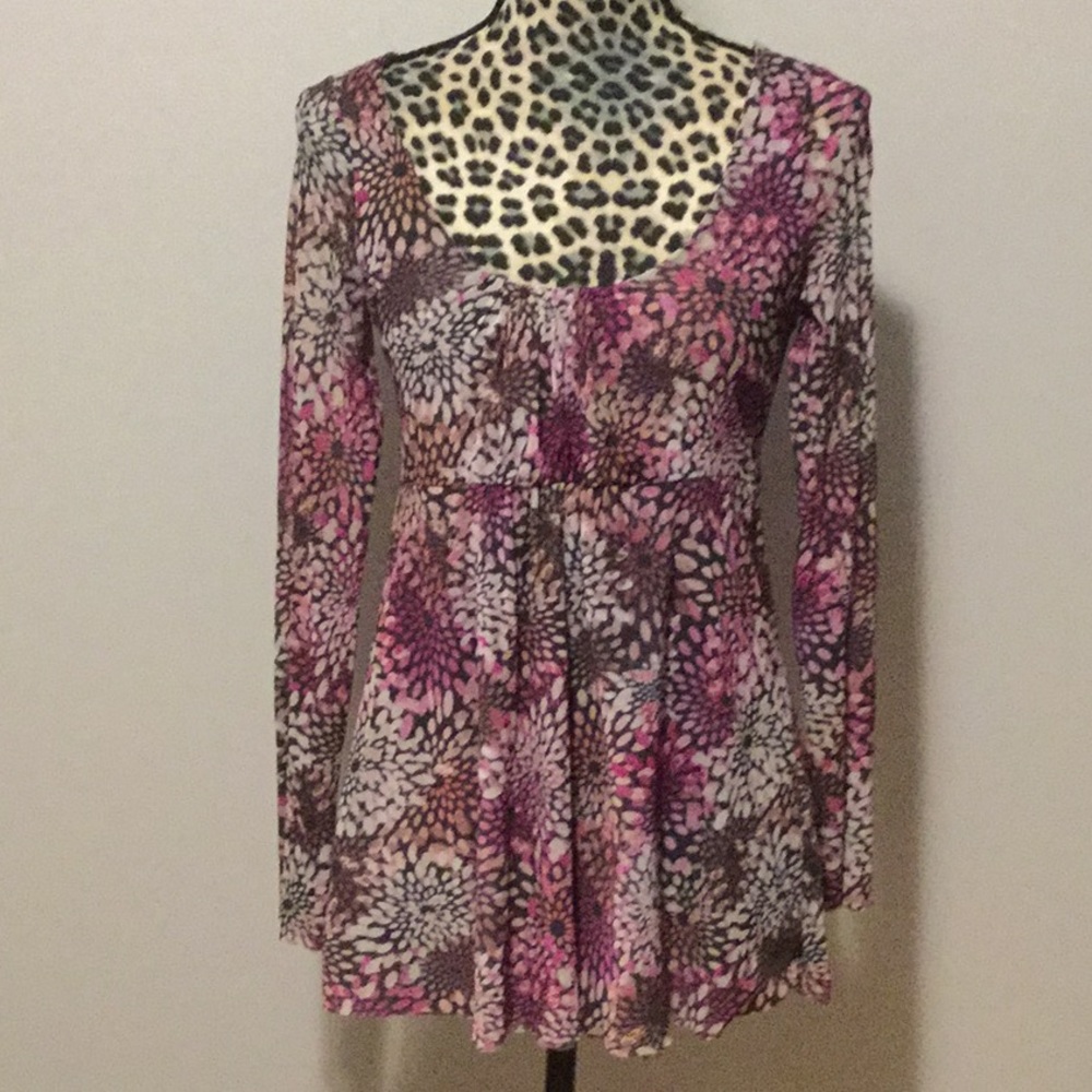 Sweet Pea Top